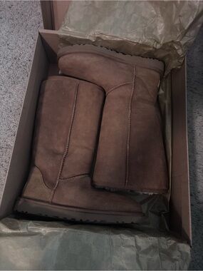 Classic Tall Ugg Boots - Chestnut size 7
